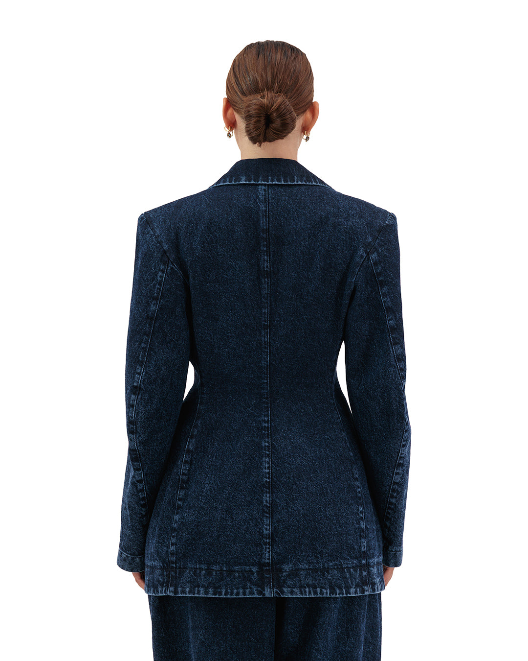 Engineered sleeve hourglass blazer