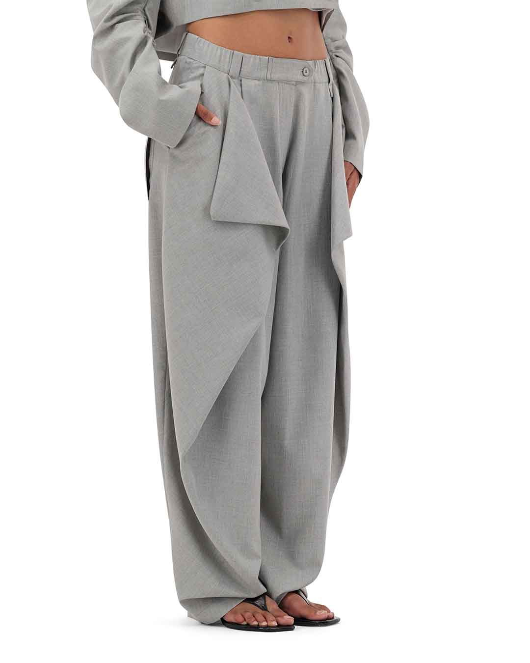 Sculpted front pants