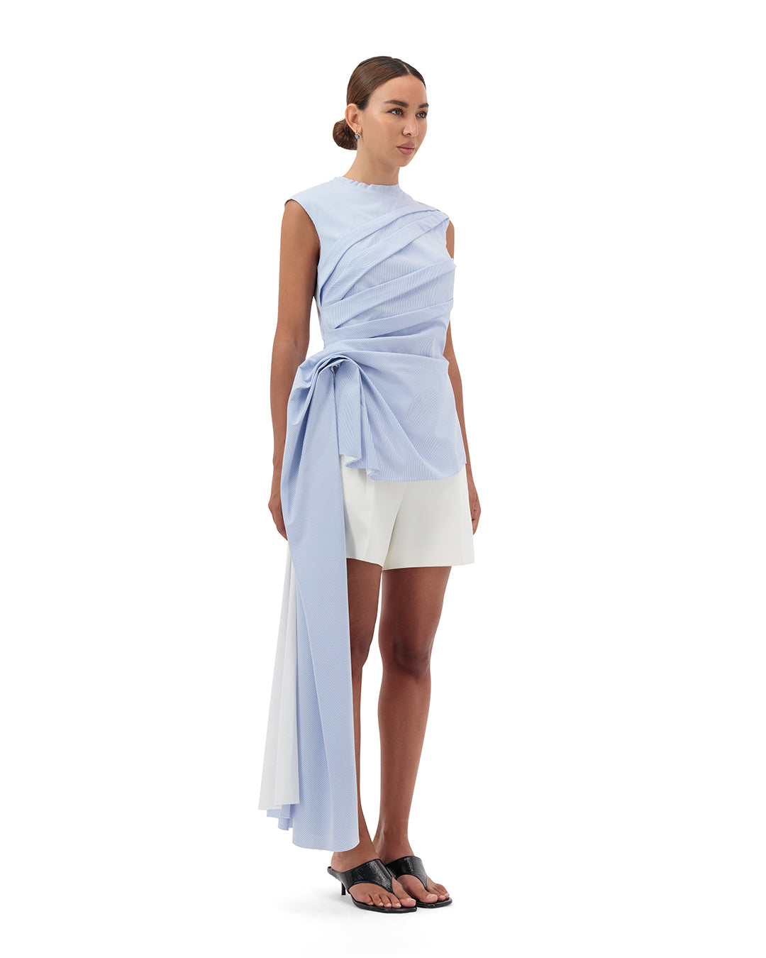 Side sculpted sleeveless top