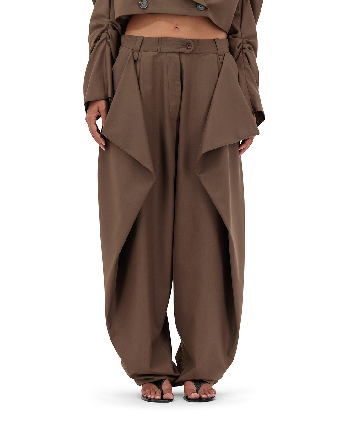 Sculpted front pants