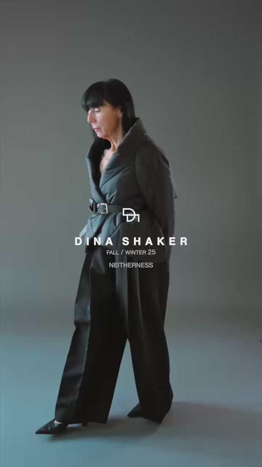 Puffed Asymmetric Leather sleeve cape