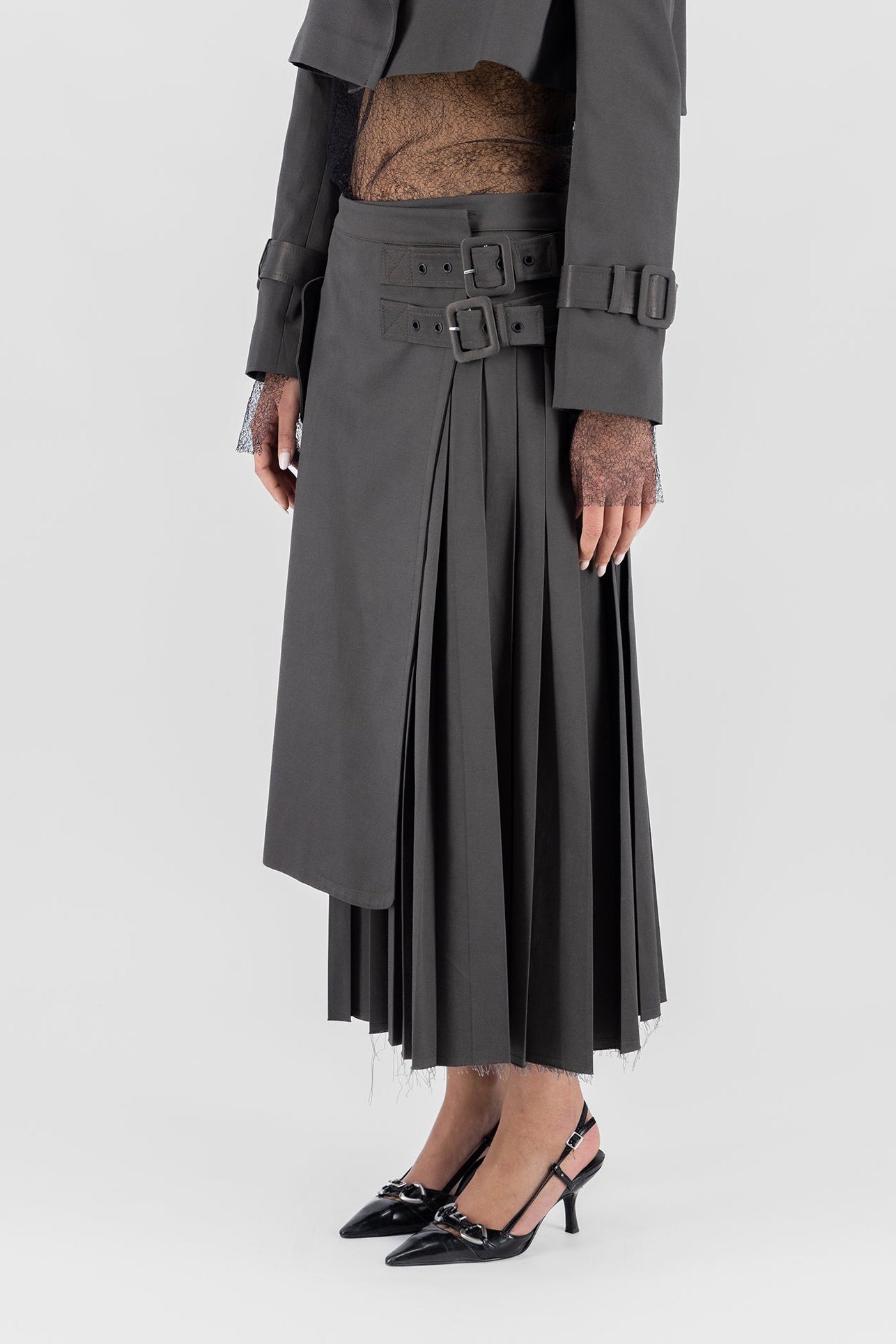 Hybrid column pleats skirt