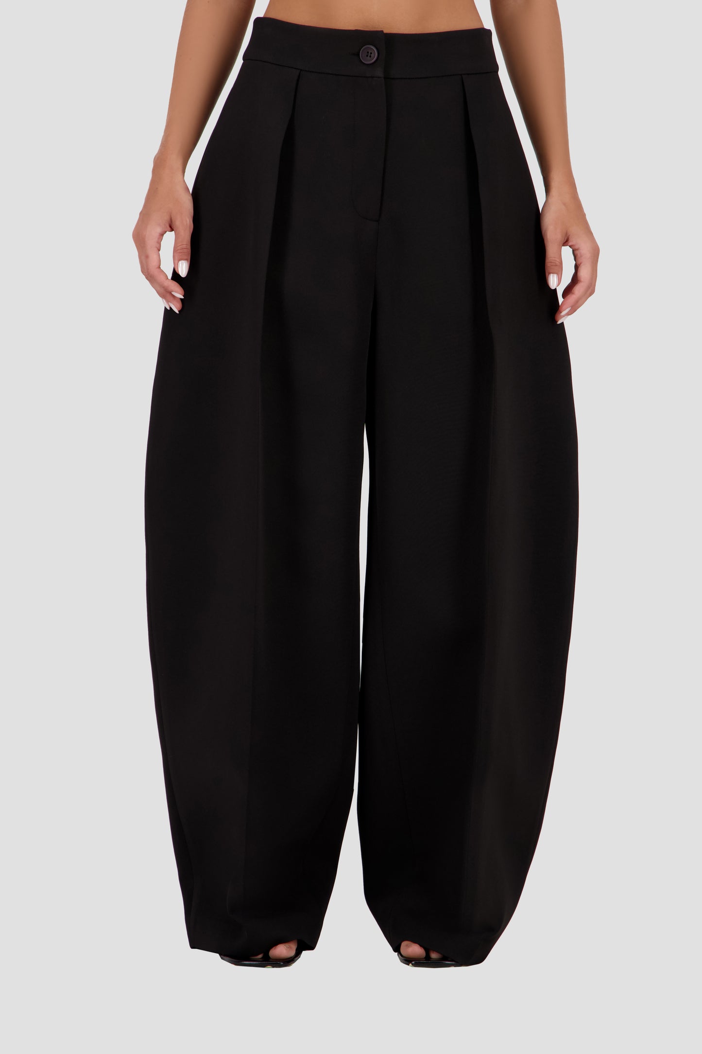 Sculpted Cocoon Pants