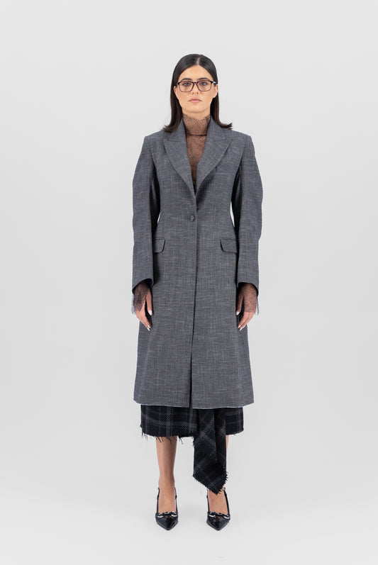 Engineered sculpted coat