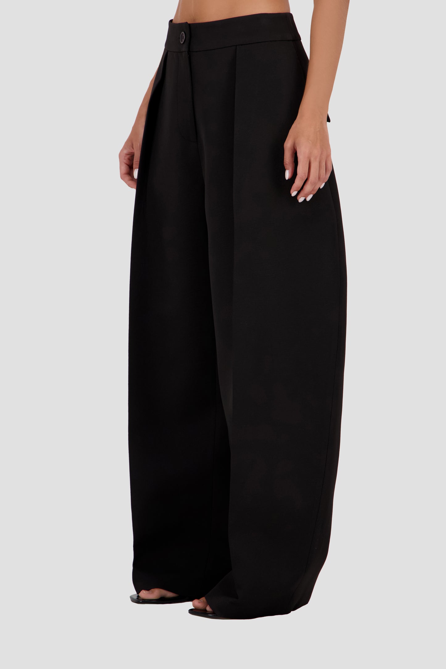 Sculpted Cocoon Pants