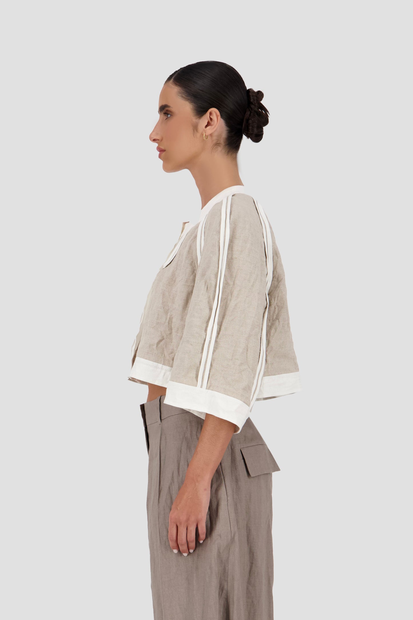 Bound seam cropped jacket