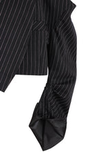 Load image into Gallery viewer, Pinstripe oversized cropped blazer

