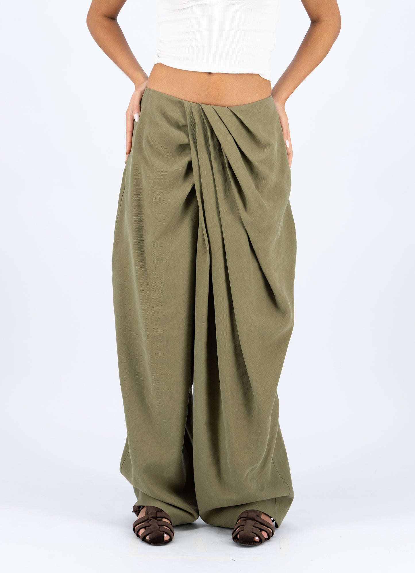 Cocoon draped pants