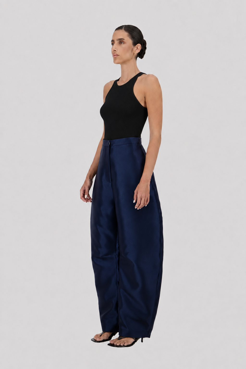 Oval cocoon pants