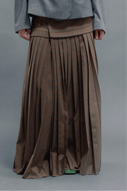 Maxi leather belts skirt