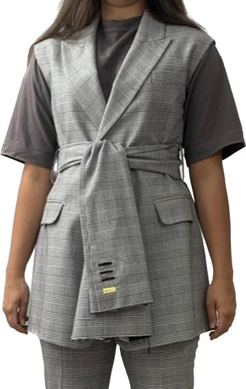 backless checks vest