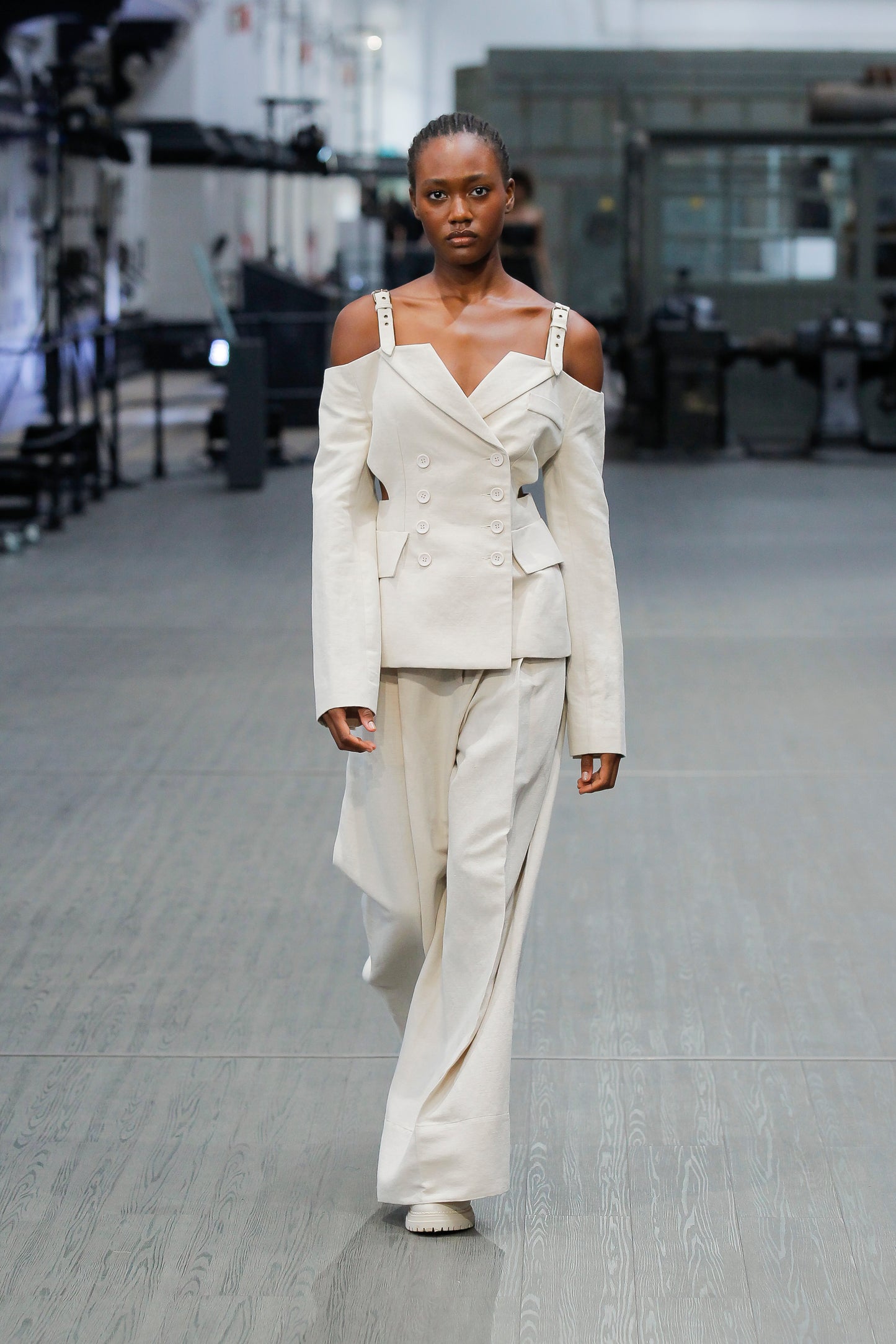 Cut-out Dropped Shoulder Blazer
