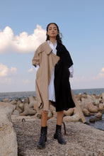 Load image into Gallery viewer, Bicolour Oversized Trench Coat
