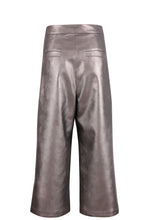 Load image into Gallery viewer, Vegan leather cropped pants
