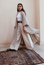Load image into Gallery viewer, Linen Kimono
